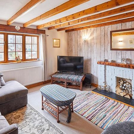 Host & Stay - Oldcorn Cottage Whitby Kültér fotó