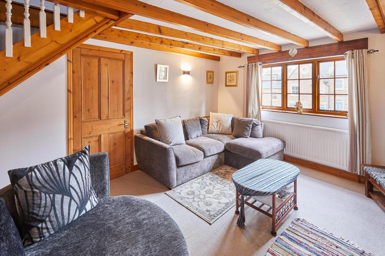 Host & Stay - Oldcorn Cottage Whitby Kültér fotó
